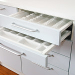 Auszug Lade für medizinische Tools